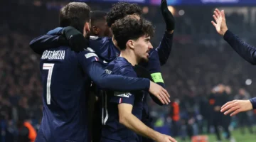 صفقة الصيف المنتظرة.. باريس سان جيرمان يزاحم مانشستر يونايتد لضم موهبة الكاميرون الجديدة